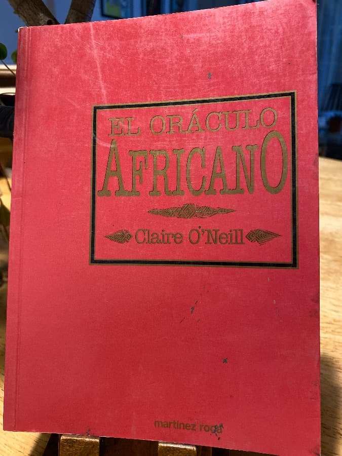 El Oráculo Africano — Claire O'Neill, libro usado