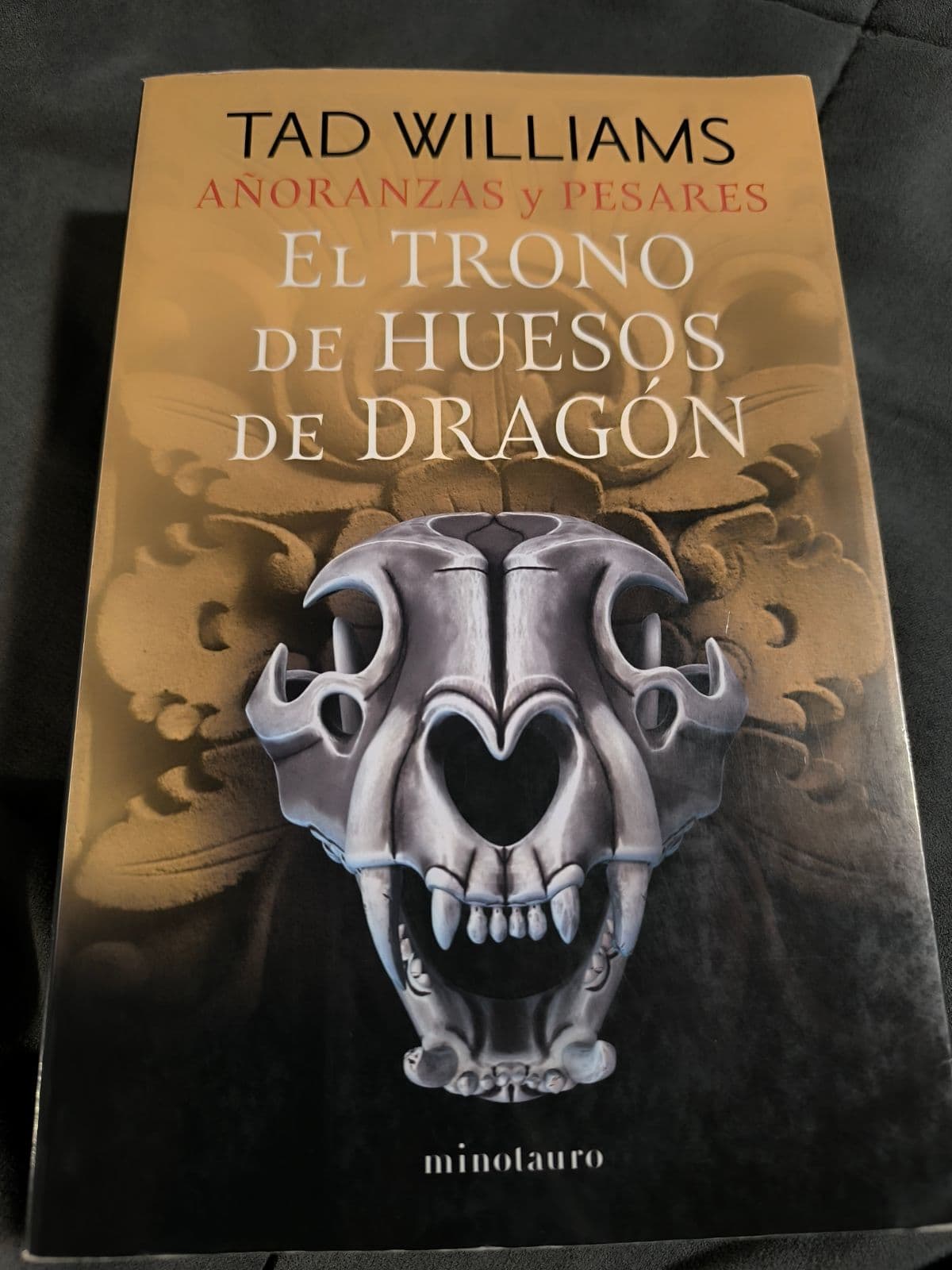Añoranzas y pesares no 01/04 El trono de huesos de dragón