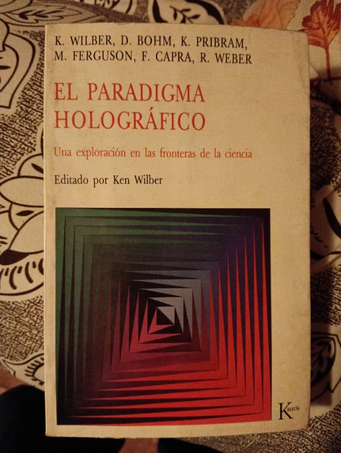 El Paradigma Holográfico: Una exploración en las fronteras de la ciencia
