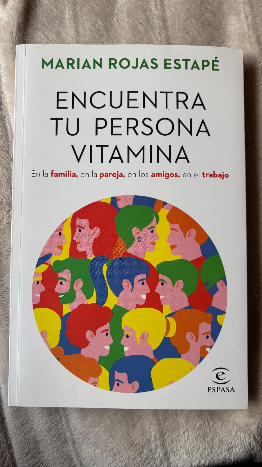 Encuentra tu persona vitamina — Marían Rojas Estapé, libro usado