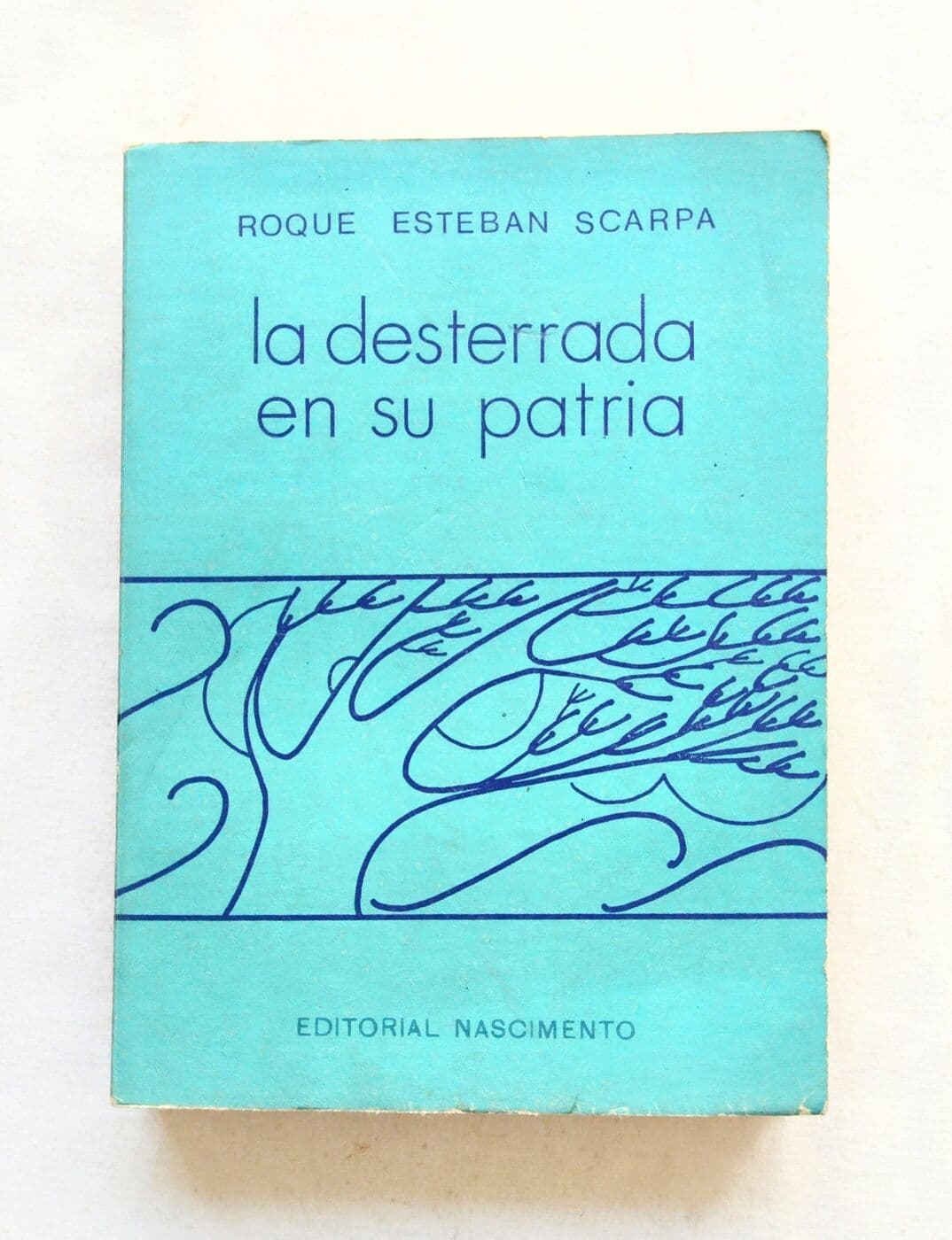 La desterrada en su patria I y II (Gabriela Mistral en Magallanes: 1918-1920) — Roque Esteban Scarpa, libro usado